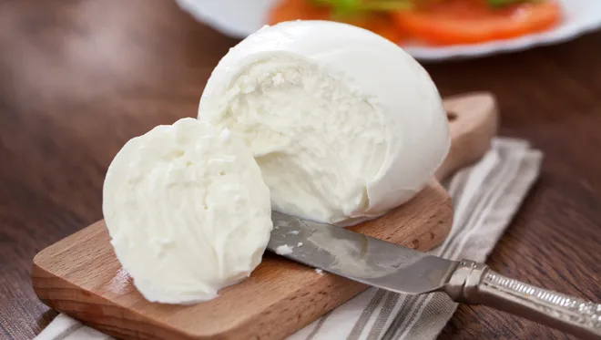 Irresistible Dishes You’d Want To Relish In Italy- Bufala Mozzarella