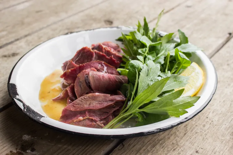 Iceland Food (Irresistible Dishes You’d Want To Relish In 2022) PUFFIN MEAT