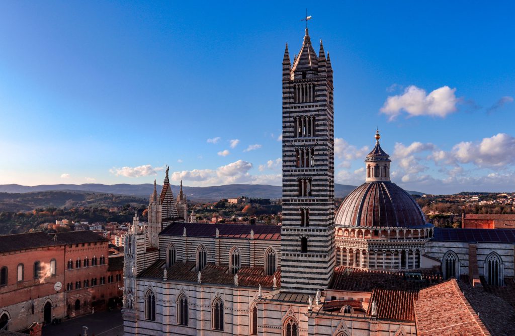 Beautiful Must see Towns in Italy Siena 