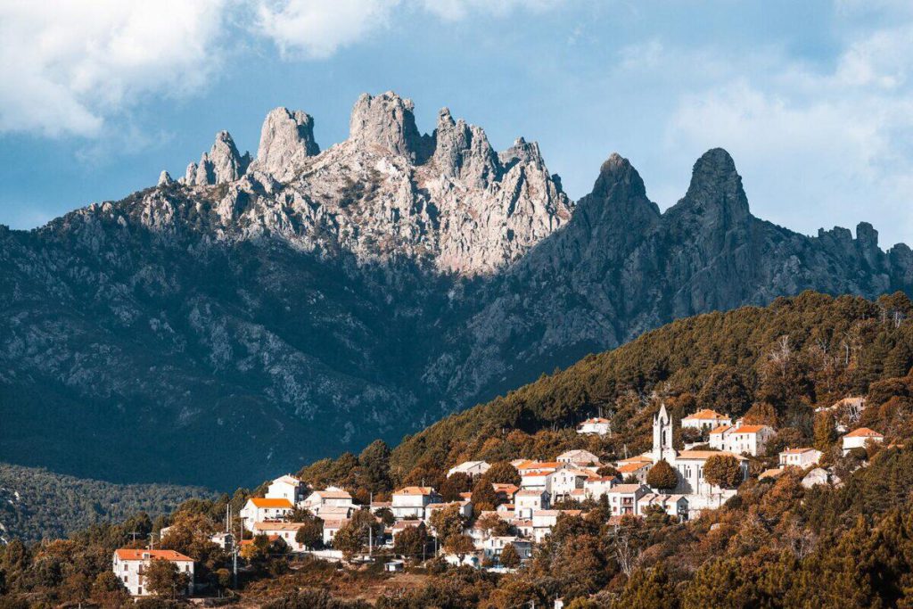 Aiguilles de Bavella - Best Places to Visit in Corsica