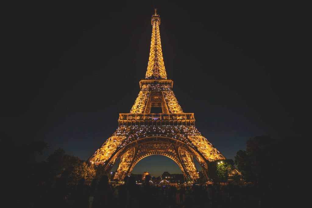 Eiffel Tower Twinkling At Night - Paris Bucket List