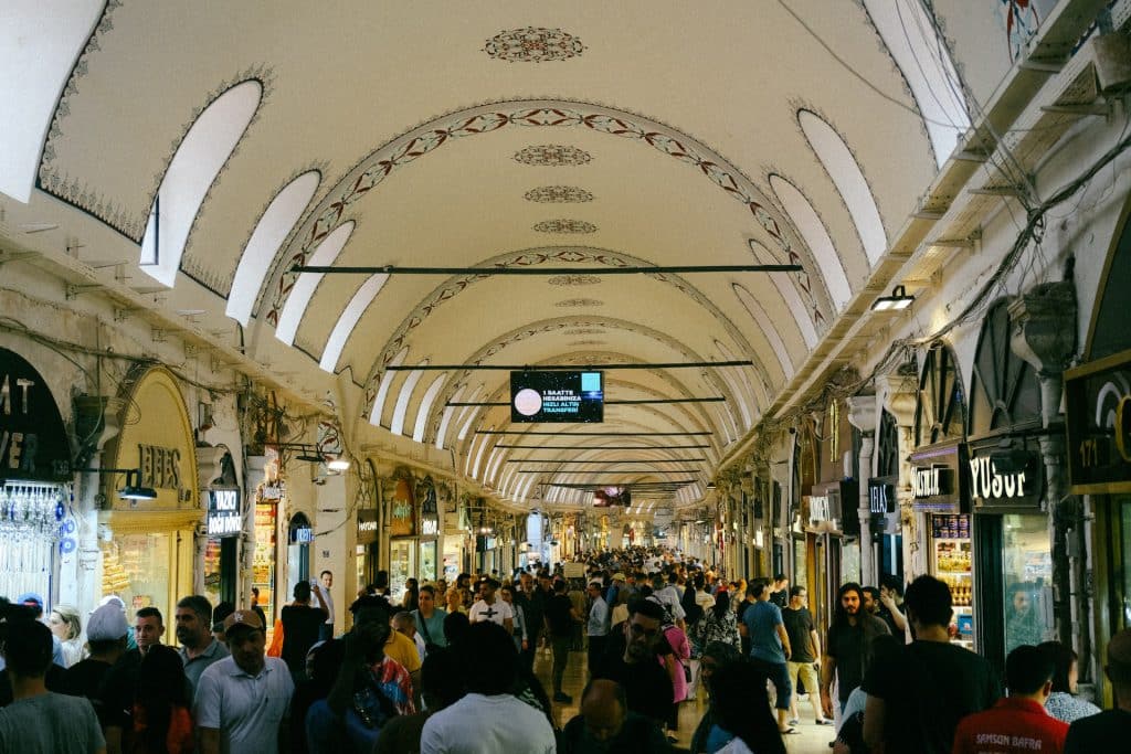 What are the opening hours of shopping centres in Turkey? - FAQ Article-Turkey 