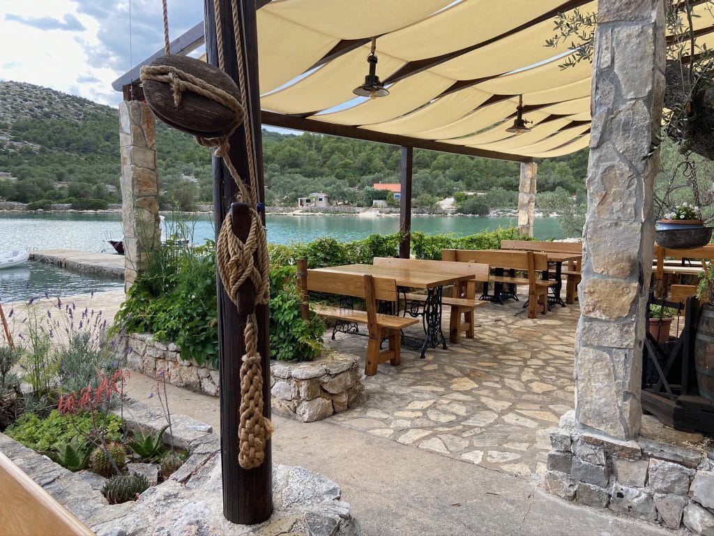 Tavern Go-Ro - Restaurants on the Croatian Coast