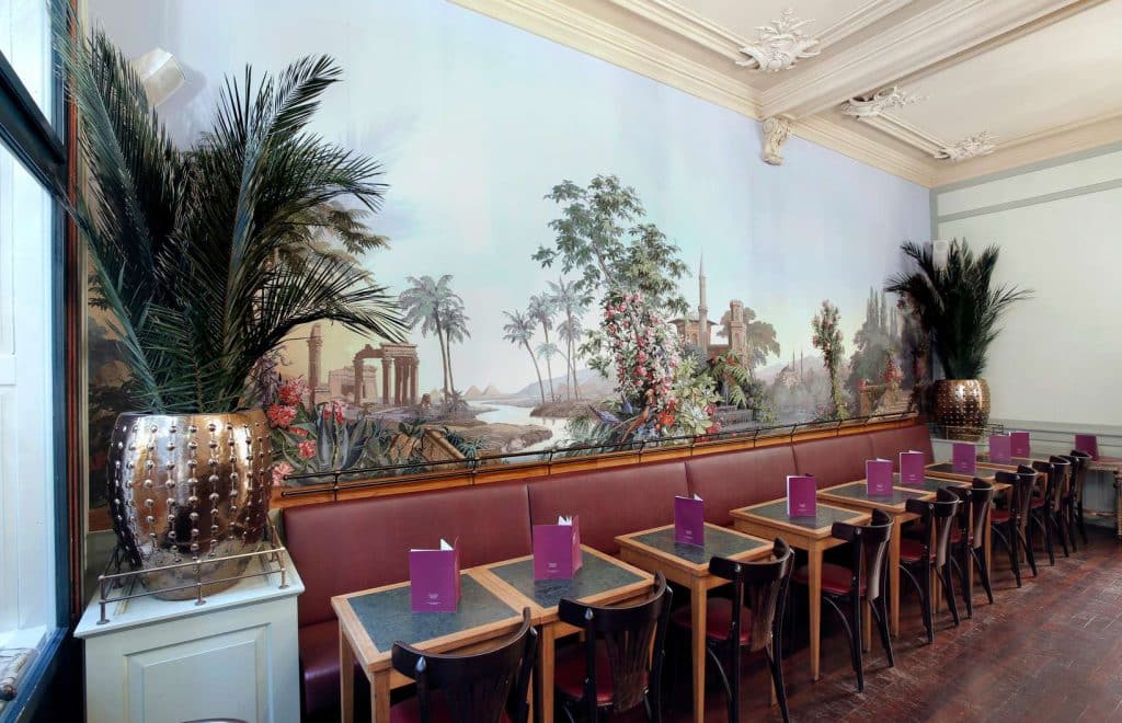 Café 1842 & Confiserie Schober - Cafés in Zurich, Switzerland for coffee lovers!