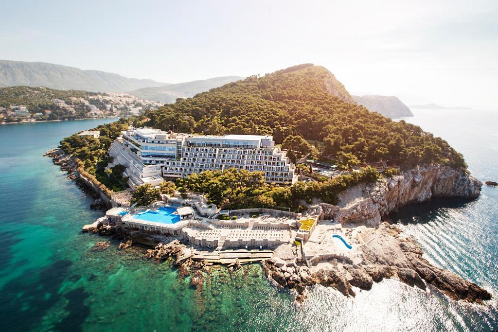 Hotel Dubrovnik - Best Hotels to Stay in Zagreb, Croatia