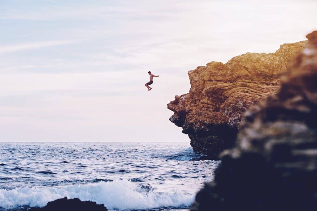Cliff jumping - Things to do in Ibiza