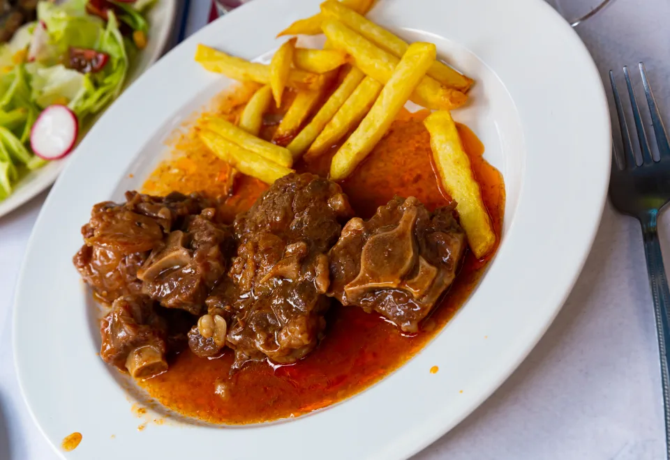 RABO DE TORO - Top 20 Irresistible Spanish Food 