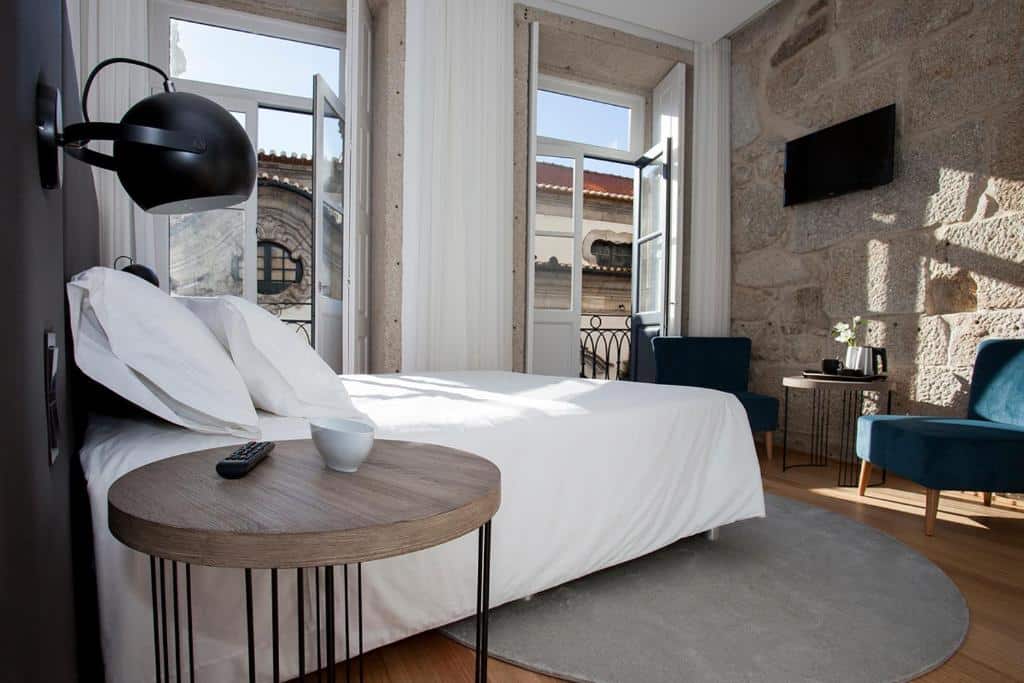 Belomont52 Guest House - Best Accommodations in Porto