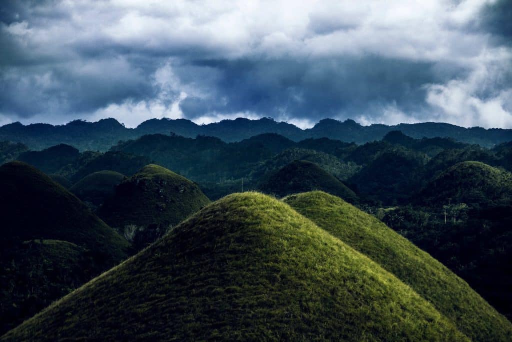 Chocolate Hills - Things to do in Bohol (Philippines)