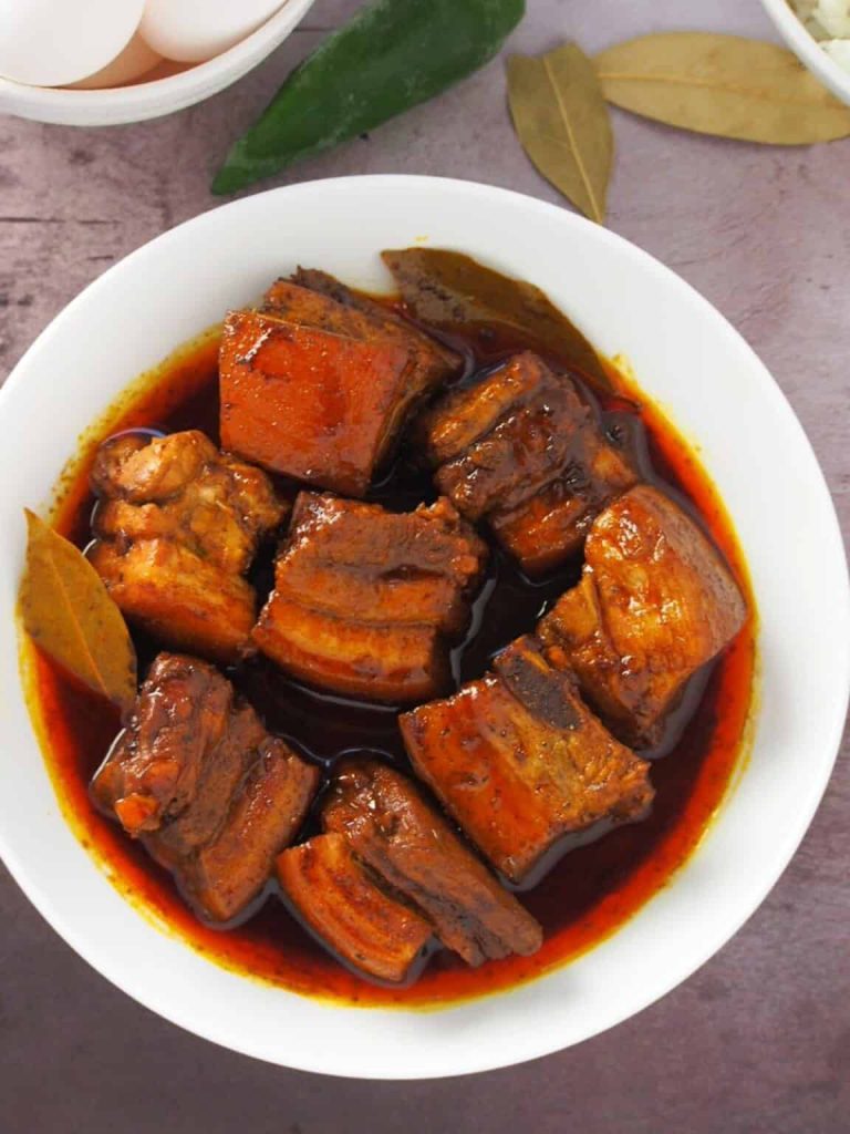 20 Traditional Philippine Dishes Every Foodie Should Try