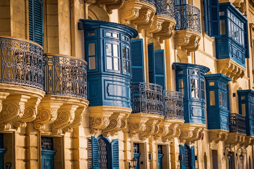 Malta Balcony - Things to KNOW before you VISIT MALTA