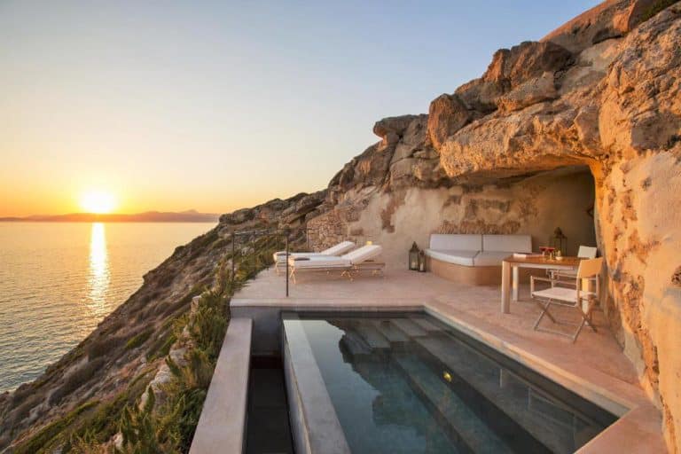 Discover the Finest Hotels to Stay in Mallorca for an Unforgettable Experience