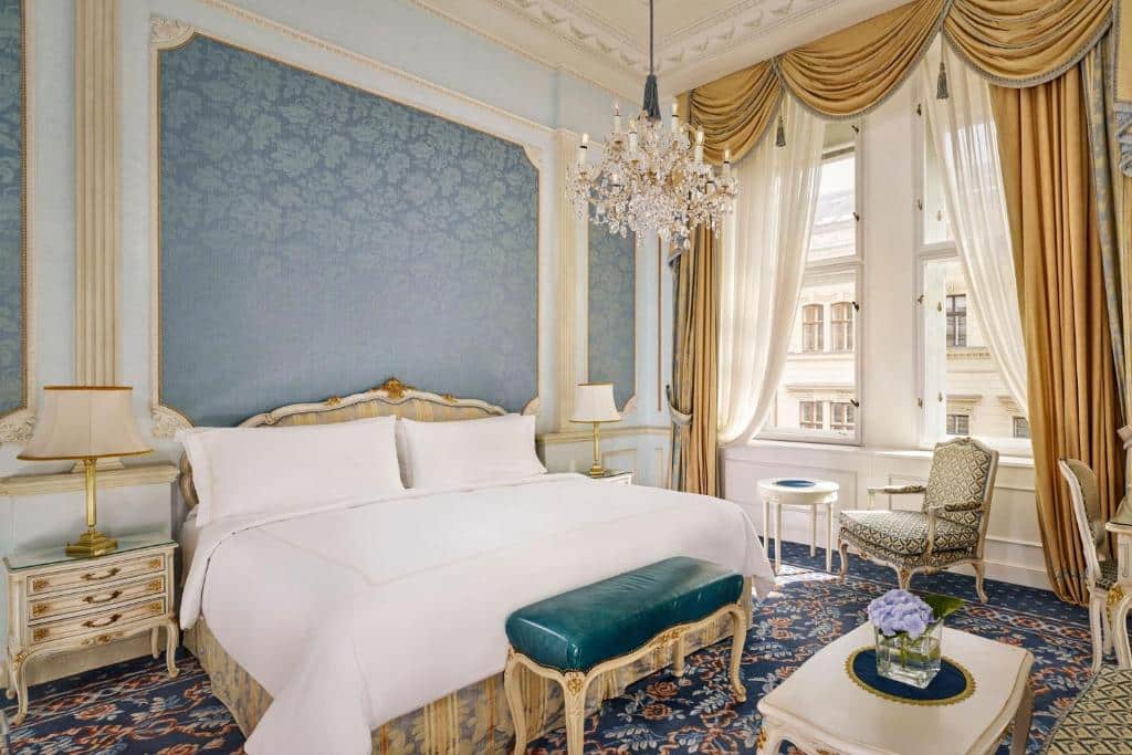 Hotel Imperial - Top Hotels in Vienna