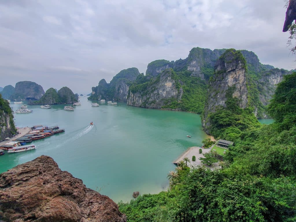 Ha Long Bay, Vietnam - Must-See Places in Southeast Asia