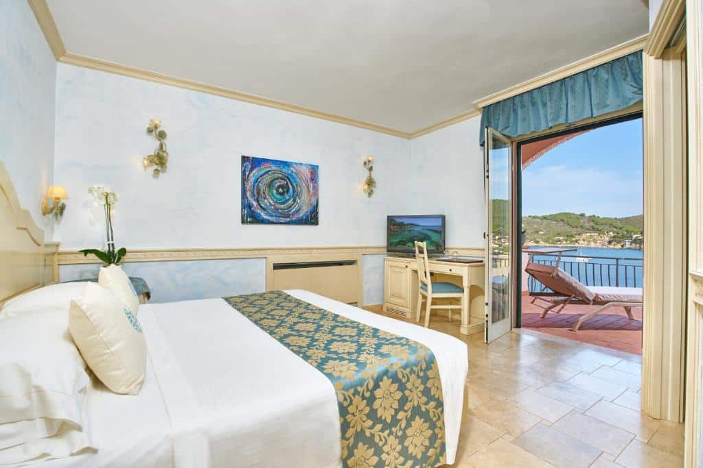 Hotel Hermitage - Best Accommodations in Elba