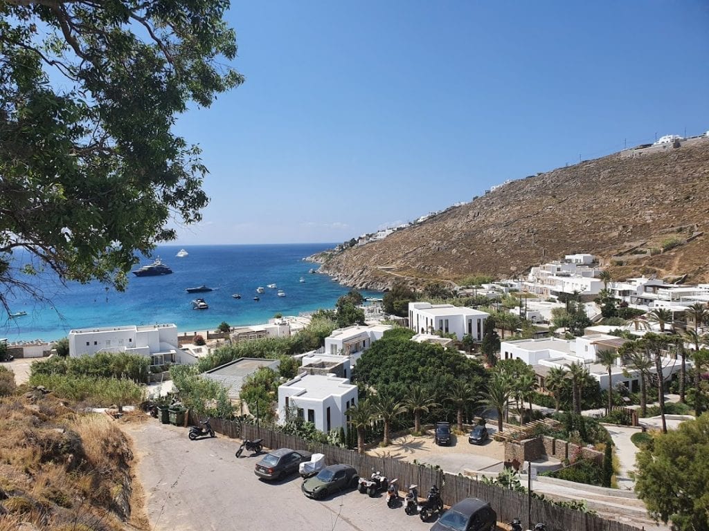 Psarou Beach - Things to See and Do in Mykonos