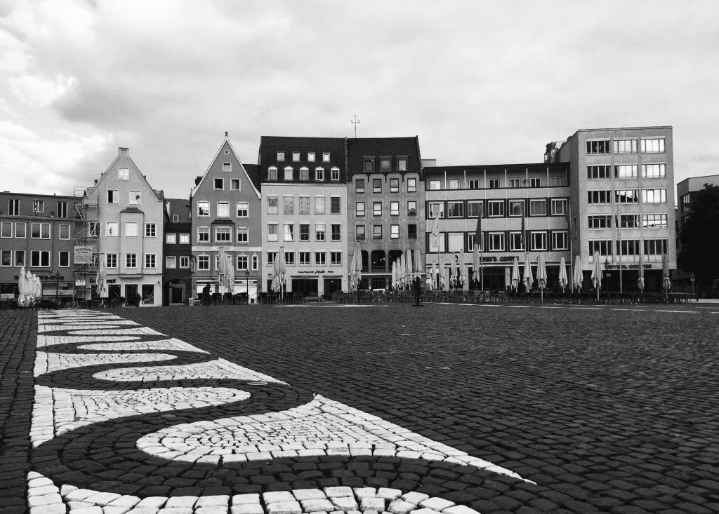 Rathausplatz - Winter Activities in Austria